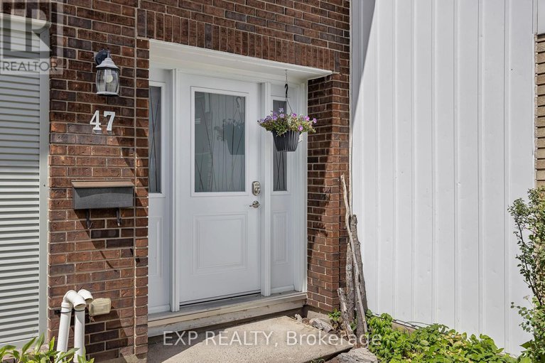 28642296/47-2300-ogilvie-road/beaconwood/ottawa/ontario/K1J7X8_3