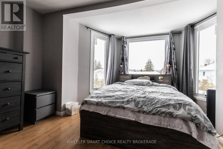 29234673/29-pine-street/ingleside/south-stormont/ontario/K0C1M0_28