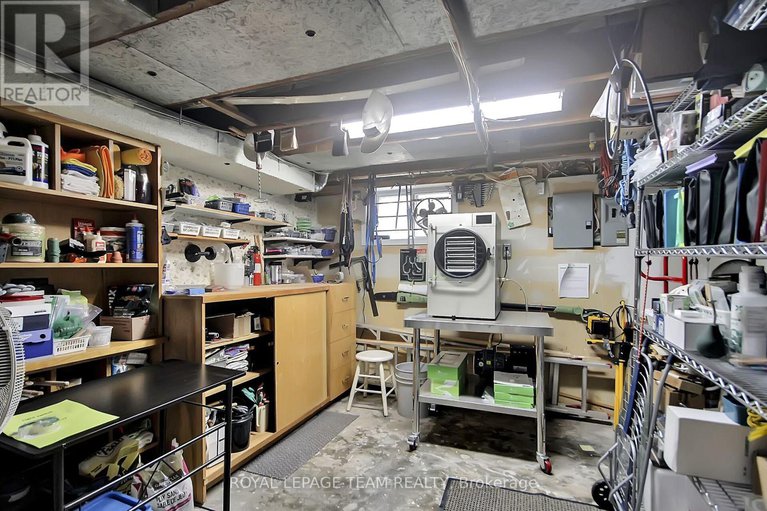 28933677/96-prince-albert-street/overbrookcastle-heights/ottawa/ontario/K1K2A1_27