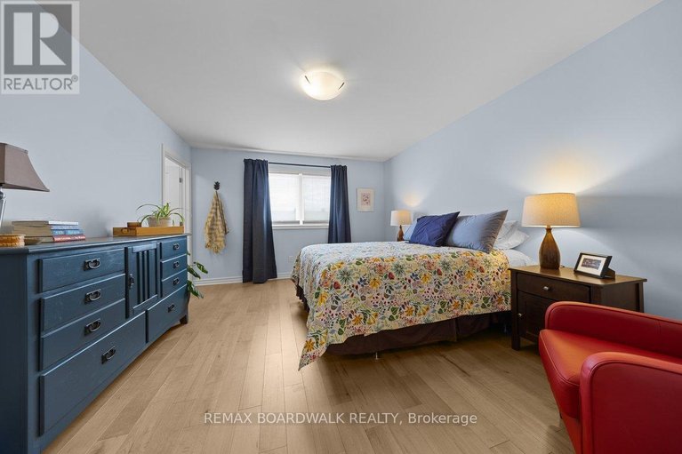 29602214/823-reaume-street/mississippi-mills-ramsay-twp/mississippi-mills/ontario/K0A1A0_17