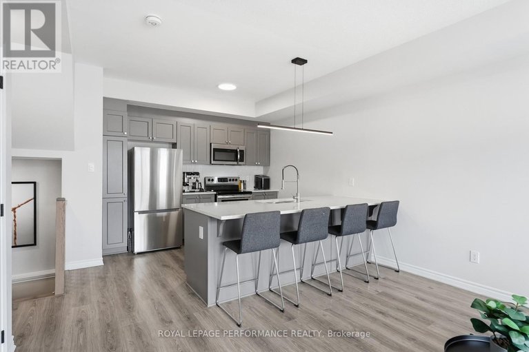 29447569/583-ozawa-private/cfb-rockcliffe-and-area/ottawa/ontario/K1K4Z9_24