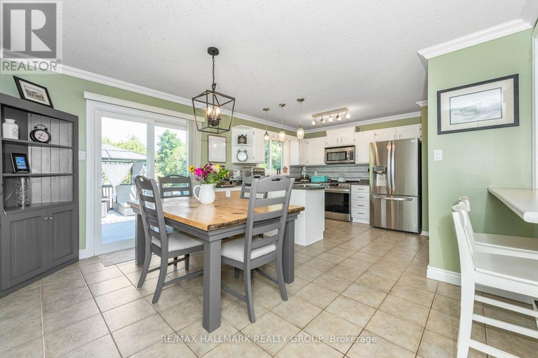 28854407/7895-popham-street/vernon/ottawa/ontario/K0A3J0_13