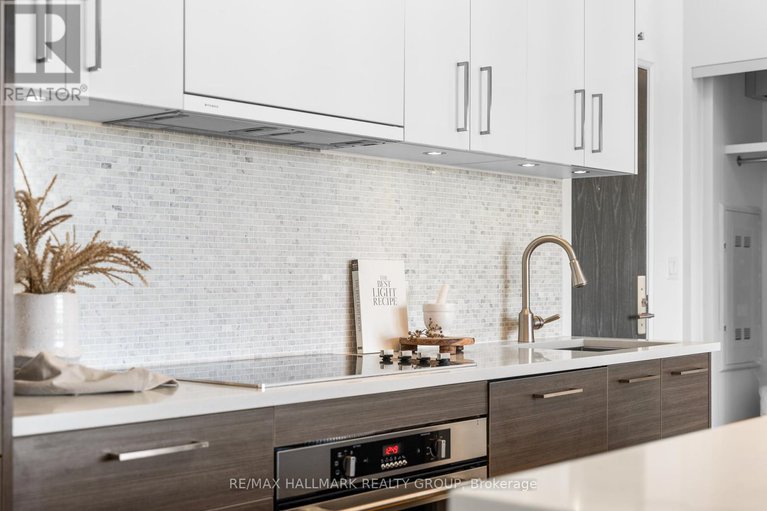 28912449/1807-428-sparks-street/ottawa-centre/ottawa/ontario/K1R0B3_20