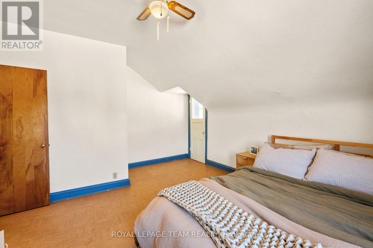 29425301/1727-reids-mills-road/north-dundas-mountain-twp/north-dundas/ontario/K0E1S0_24