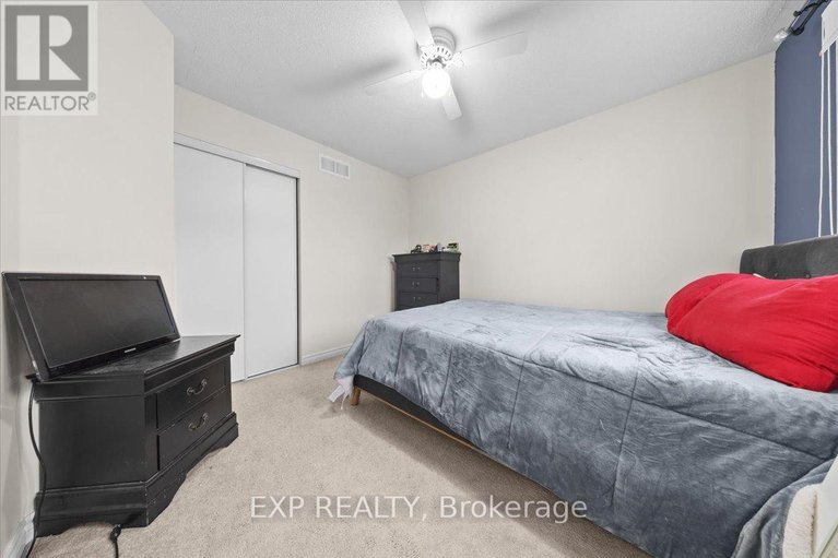 29612592/104-harmattan-avenue/stittsville-north/ottawa/ontario/K2S0E3_25