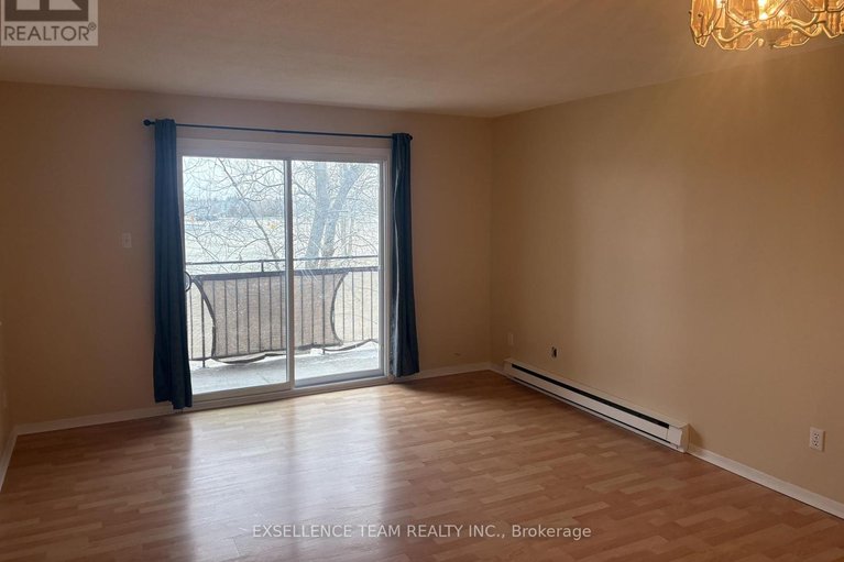 29464236/220-kenyon-street/alexandria/north-glengarry/ontario/K0C1A0_15