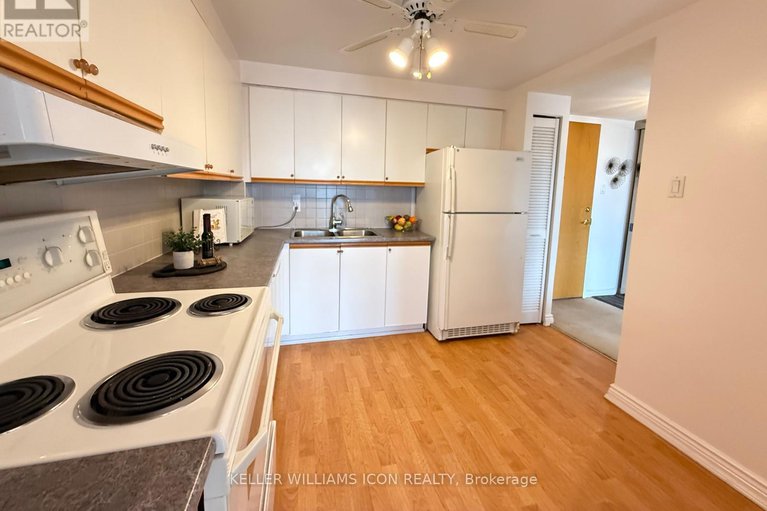 29207629/702-960-teron-road/beaverbrook/ottawa/ontario/K2K2B6_20