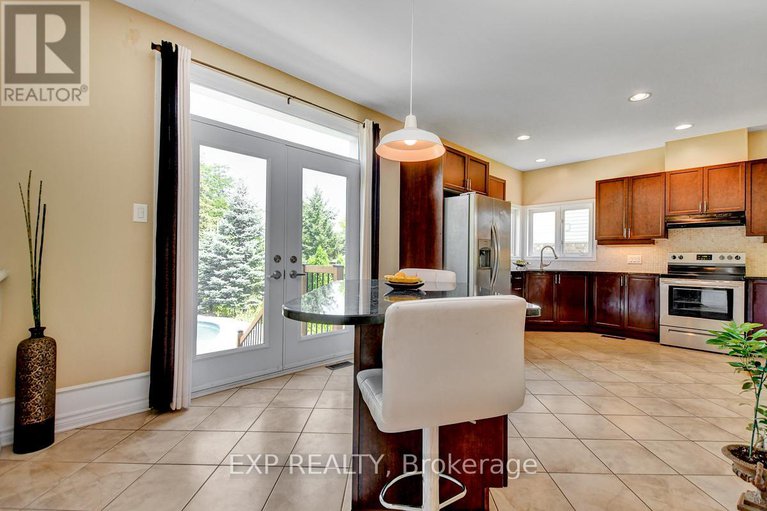 28619248/135-riversedge-crescent/riverside-southgloucester-glen/ottawa/ontario/K1V0Z8_13