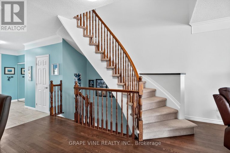 28835816/1545-demeter-street/fallingbrookgardenway-south/ottawa/ontario/K4A4Y9_18
