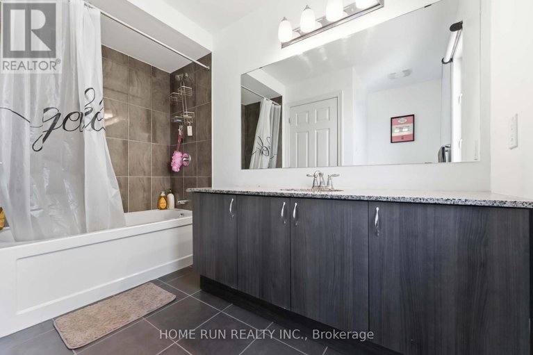 29461510/358-meadowbreeze-drive/emerald-meadowstrailwest/ottawa/ontario/K2M0K3_23