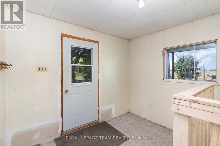 29119255/12121-liscumb-road/north-dundas-winchester-twp/north-dundas/ontario/K0C2K0_6