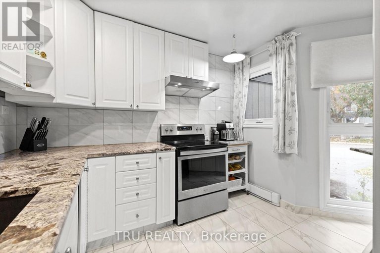 29068973/37-24-compata-way/blackburn-hamlet-south/ottawa/ontario/K1B4W9_14