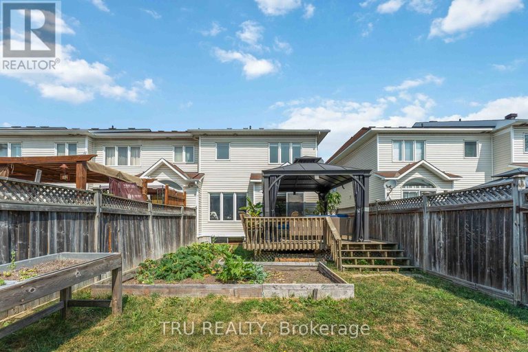 28803900/217-sorento-street/strandherd/ottawa/ontario/K2J0B6_27