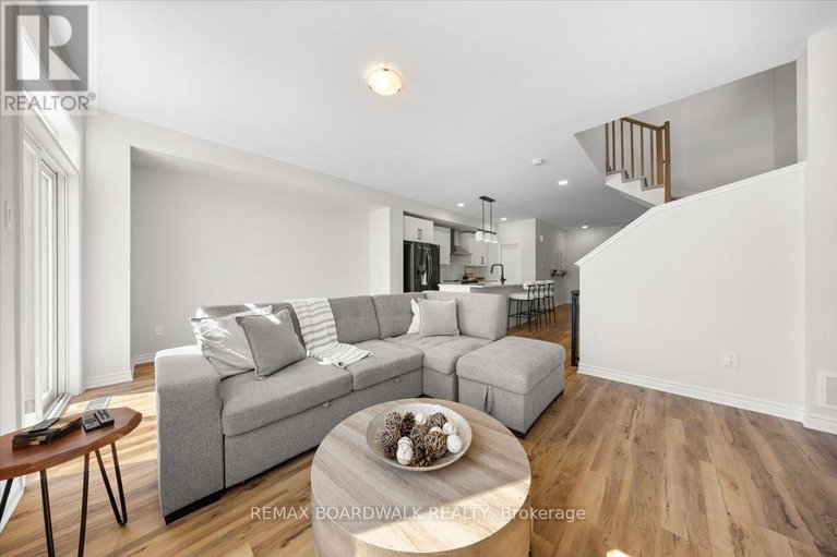 29543323/297-labelle-street/embrun/russell/ontario/K0A1W0_23