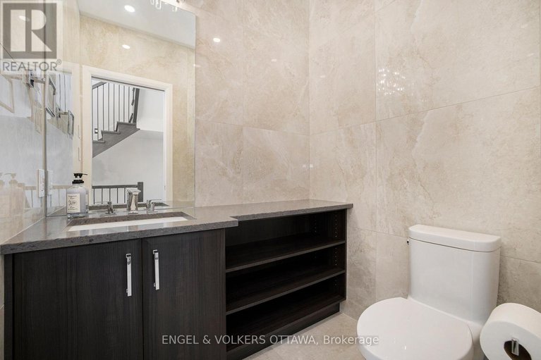 28900488/888-melwood-avenue/mckellar-heightsglabar-park/ottawa/ontario/K2A3C3_7
