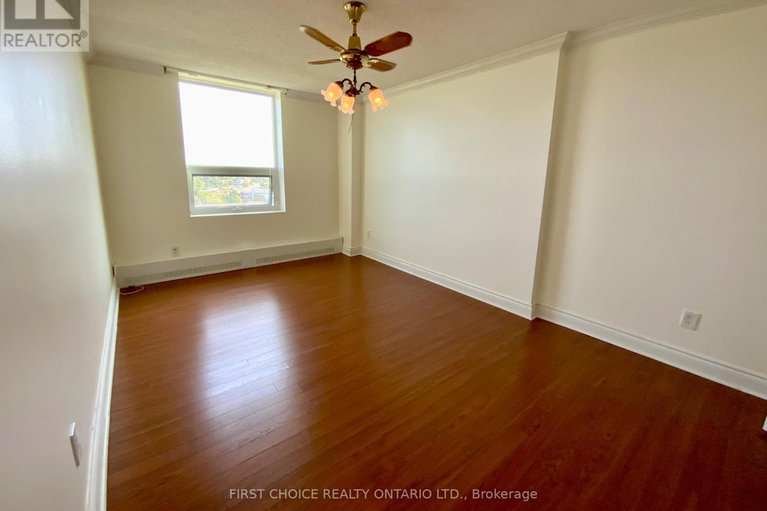 28841814/1708-665-bathgate-drive/carson-meadows/ottawa/ontario/K1K3Y4_17