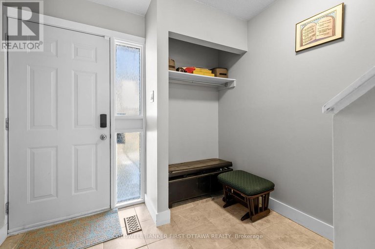 28127059/92-3683-aladdin-lane/blossom-parkkemp-parkfindlay-creek/ottawa/ontario/K1T1V5_6