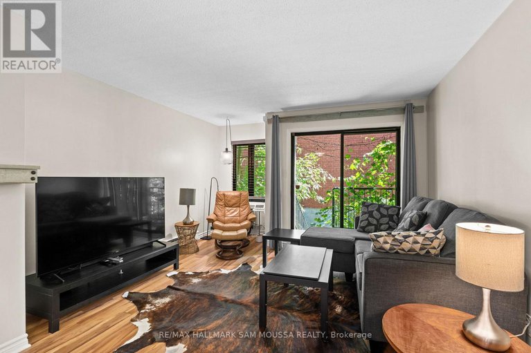 28638371/1178-blasdell-avenue/manor-park/ottawa/ontario/K1K4H5_15