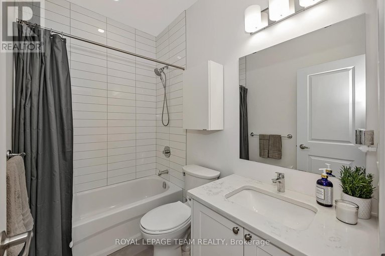 29671004/338-foliage-private/redwood-park/ottawa/ontario/K2H0C5_24