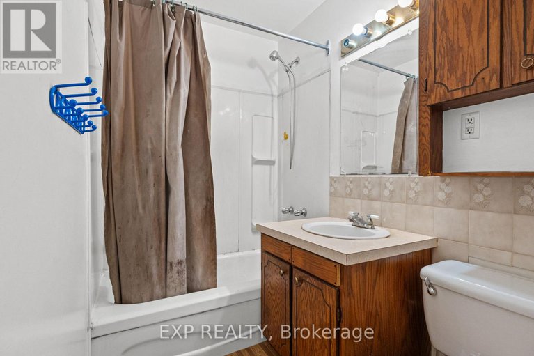 29095863/2720-porter-road/north-grenville-twp-kemptville-south/north-grenville/ontario/K0G1T0_22