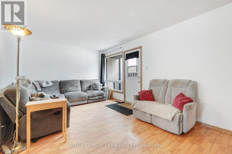 29239172/1807-meadowbrook-road/pineview/ottawa/ontario/K1B4W6_11