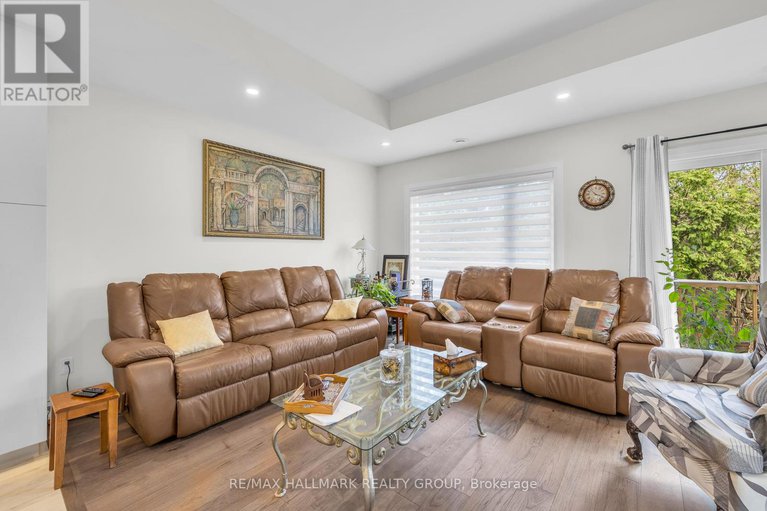 28617521/165-longpre-street/vanier/ottawa/ontario/K1L7J5_14