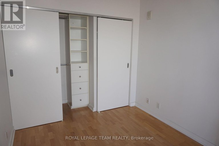 28498513/1604-324-laurier-avenue/ottawa-centre/ottawa/ontario/K1P0A4_20