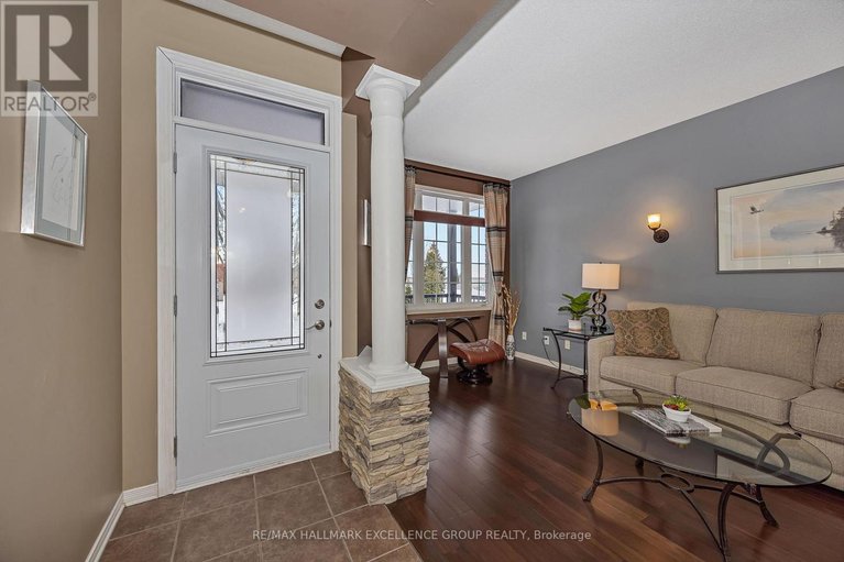 29364822/313-quartz-avenue/town-of-rockland/clarence-rockland/ontario/K4K0A2_4