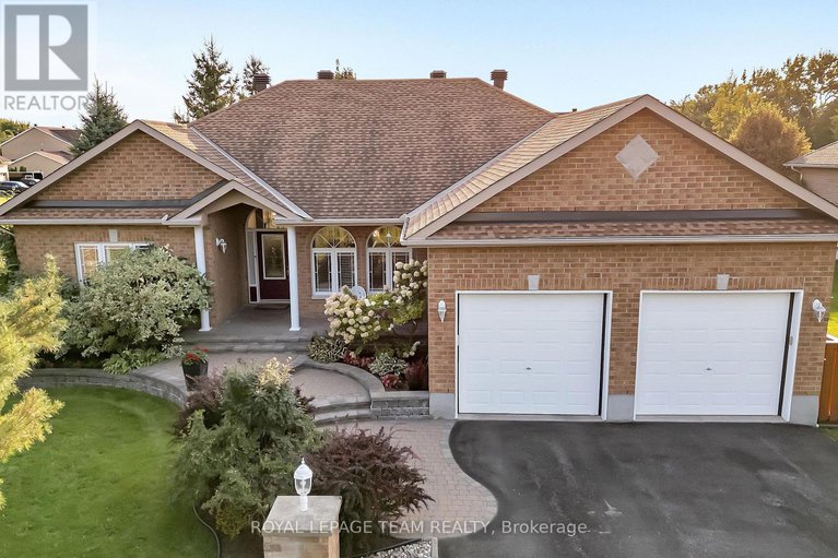 27979438/1426-spartan-grove-street/greely/ottawa/ontario/K4P1R6_1