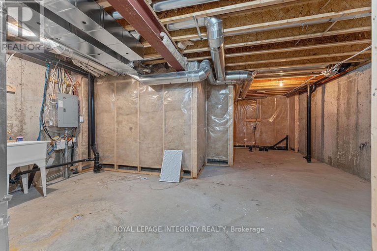 28584279/203-kingswell-street/leitrim/ottawa/ontario/K1T0L1_32