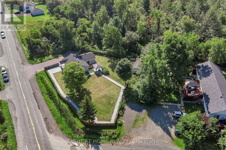 27937826/6200-russell-road-e/carlsbad-springs/ottawa/ontario/K0A1K0_28