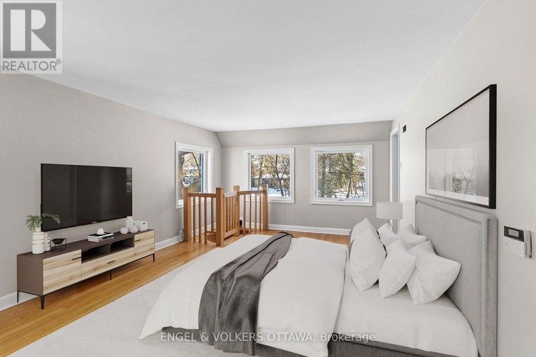 28608885/32-ryeburn-drive/riverside-southgloucester-glen/ottawa/ontario/K1V1H6_30