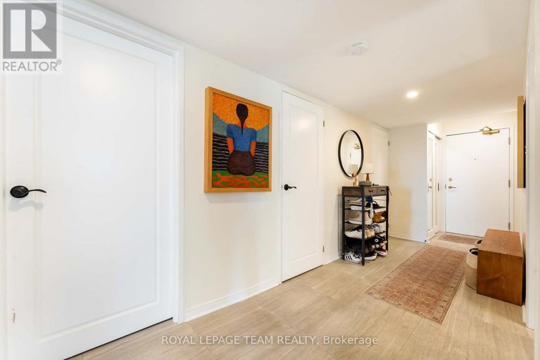 29060731/1806-160-george-street/lower-townbyward-market/ottawa/ontario/K1N9M2_3