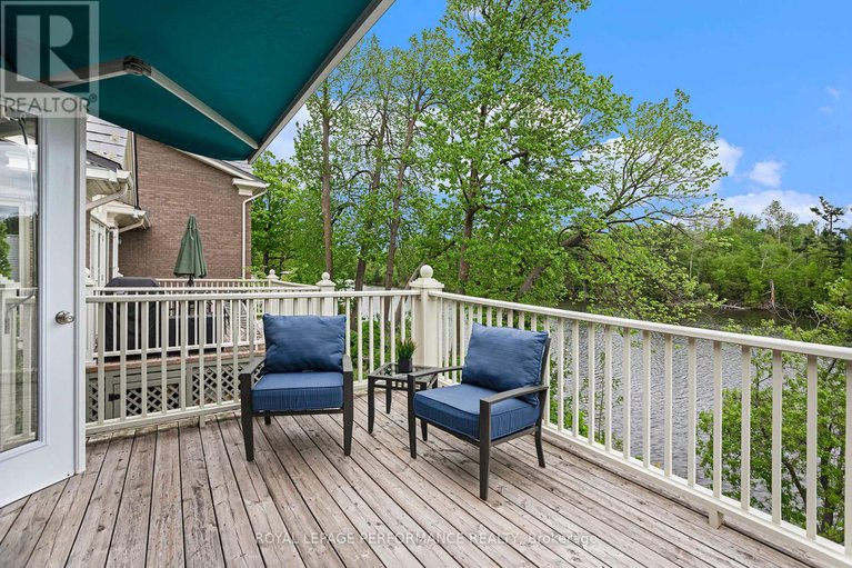 28643500/81-waterford-drive/pineglencountry-place/ottawa/ontario/K2E7V4_7