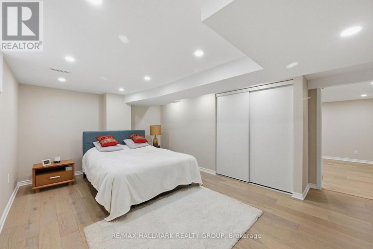 29639212/23-riverbrook-road/arlington-woods/ottawa/ontario/K2H7W7_34