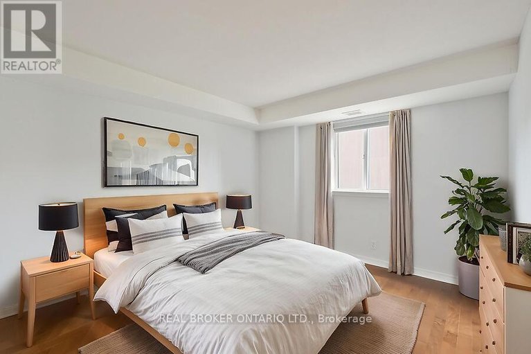28357909/306-429-somerset-street-w/ottawa-centre/ottawa/ontario/K2P2P5_21