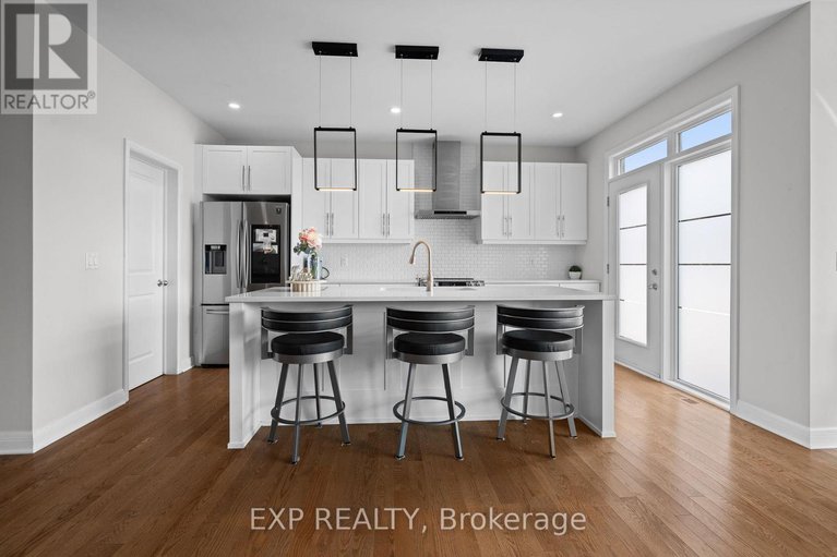 28811431/25-stanhope-court/stonebridge/ottawa/ontario/K2J6S2_23
