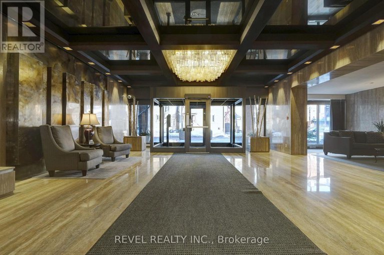 29439631/1403-20-the-driveway-drive/ottawa-centregolden-triangle/ottawa/ontario/K2P1C8_4