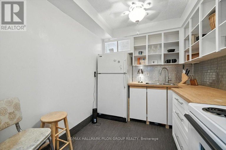 28745309/1503-505-st-laurent-boulevard/viscount-alexander-park/ottawa/ontario/K1K3X4_5