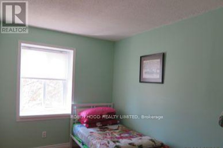 29624150/1-lotus-court/carson-grove/ottawa/ontario/K1J8A6_33