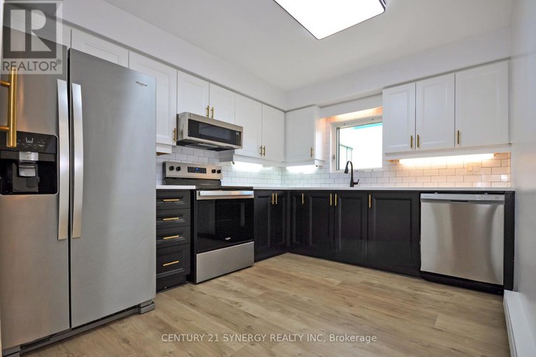 28857826/505-330-centrum-boulevard/bilberry-creekqueenswood-heights/ottawa/ontario/K1E3W2_7