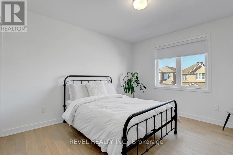 29545543/1022-showman-street/richmond/ottawa/ontario/K0A2Z0_38