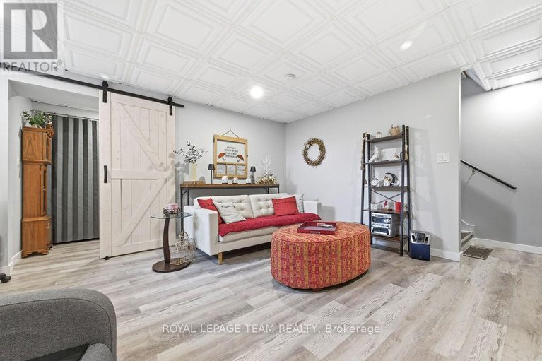 29617709/5195-mcdonalds-corners-road/lanark-highlands-dalhousie-twp/lanark-highlands/ontario/K0G1M0_38