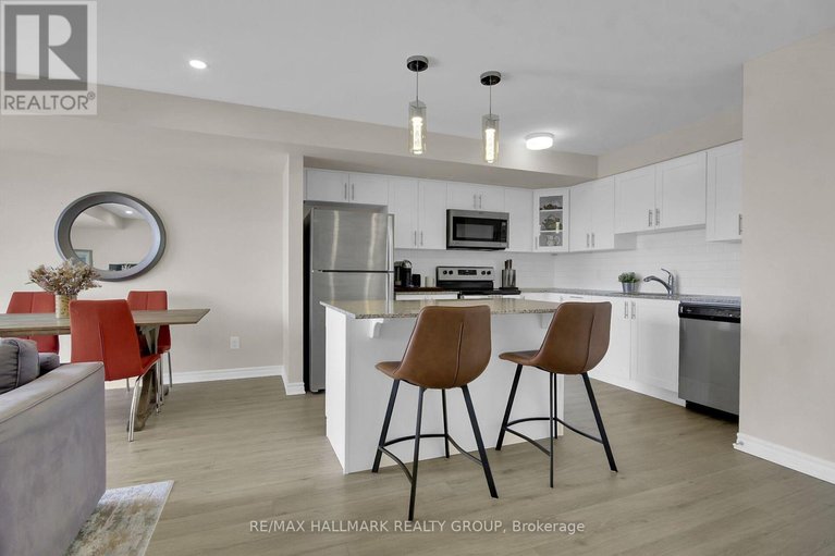 29641678/220-pilot-private/emerald-meadowstrailwest/ottawa/ontario/K2V0S4_20