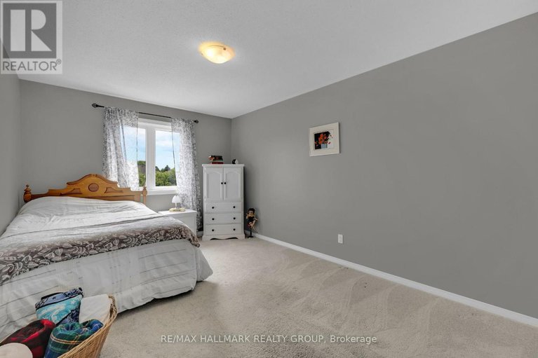 28476381/4136-wolfe-point-way/riverside-southgloucester-glen/ottawa/ontario/K1V1P4_31