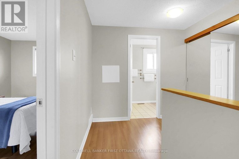 29603326/30-3924k-old-richmond-road/arbeatha-park/ottawa/ontario/K2H5C6_22
