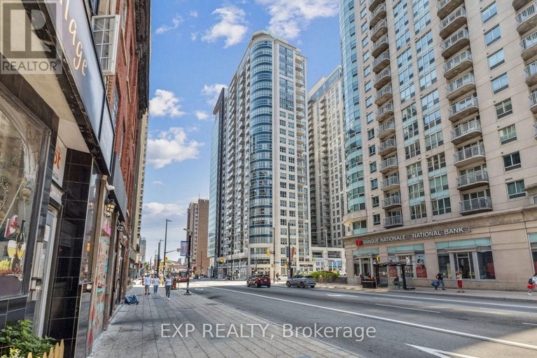 28865174/2604-242-rideau-street/sandy-hill/ottawa/ontario/K1N0B7_1