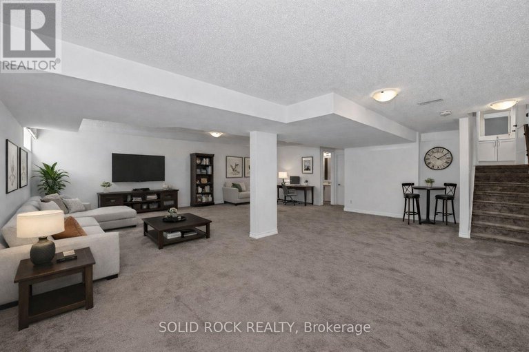 28814224/149-minikan-street/blossom-parkkemp-parkfindlay-creek/ottawa/ontario/K1X0E5_27