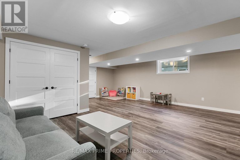 29399730/208-filion-street/embrun/russell/ontario/K0A1W0_39