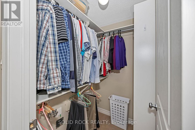 29408258/b-1004-beryl-private/riverside-southgloucester-glen/ottawa/ontario/K1V2M4_28